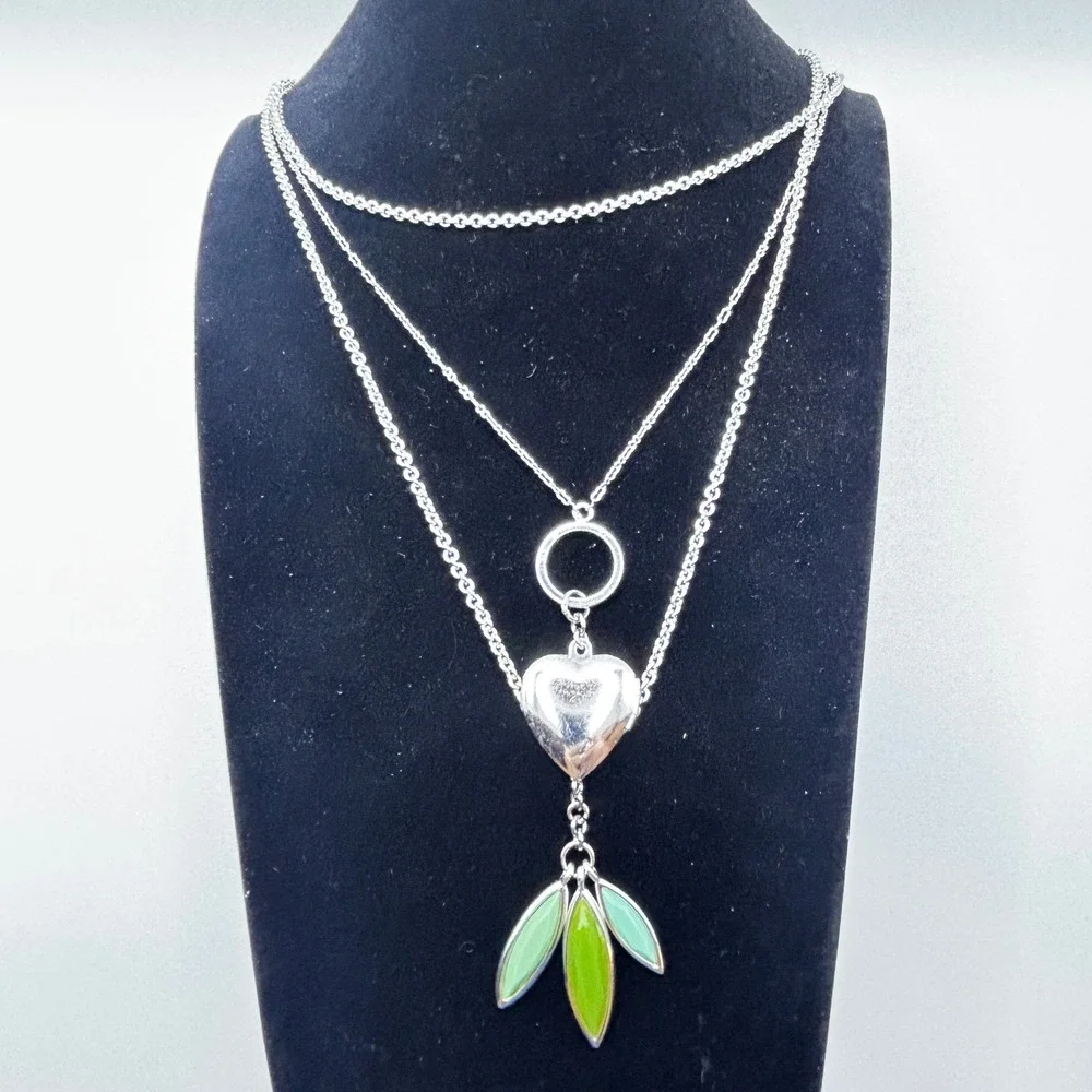Apt. 9 Silver Tone Triple Strand Layered Heart Locket‎ Green Leaf Necklace 19